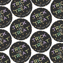 Load image into Gallery viewer, Trick or Treat - Round Sticker Gift Tags