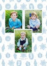 Load image into Gallery viewer, Intaglio Garland Christmas Family Card