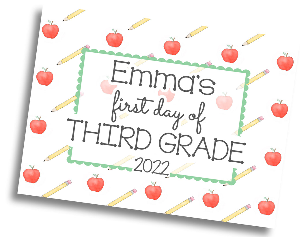 First/Last Day of School Sign: Apple/Pencil w/ Scallop - DIGITAL FILE